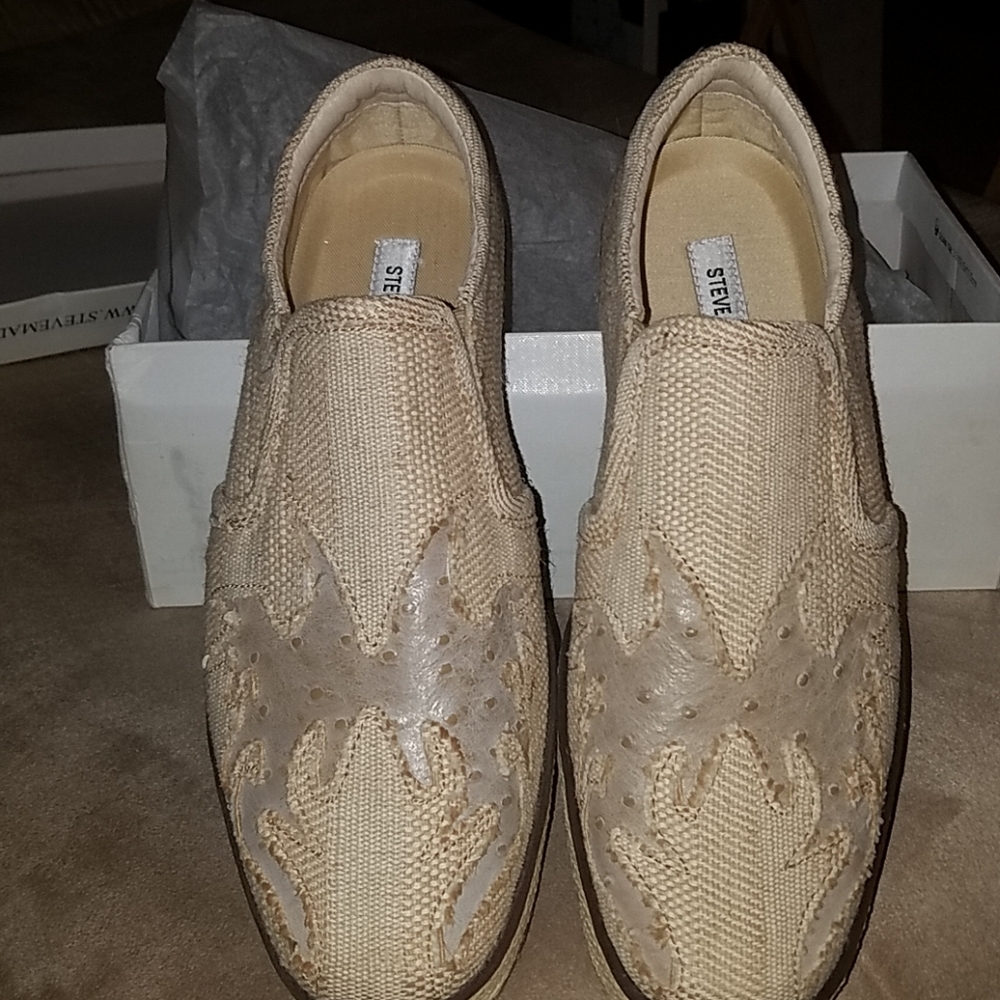 Mens shoes